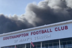 南安普頓主場附近發生火災 與普雷斯頓的比賽被推遲