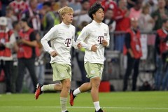 福井太智很好接替了基米希 日本小將迎來拜仁一線隊首秀