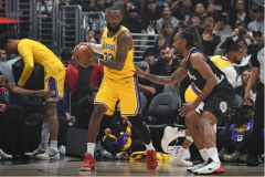 NBA常規賽湖人116-112逆轉快船 詹姆斯34+6萊昂納德26+7哈登23分